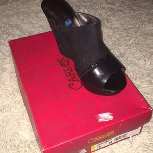 Carlos Santana Platform wedge, size 10.